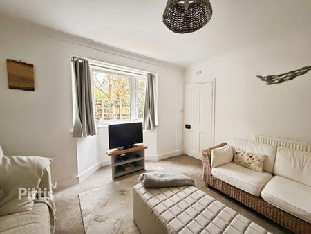 2 bedroom terraced house to rent - Photo 4