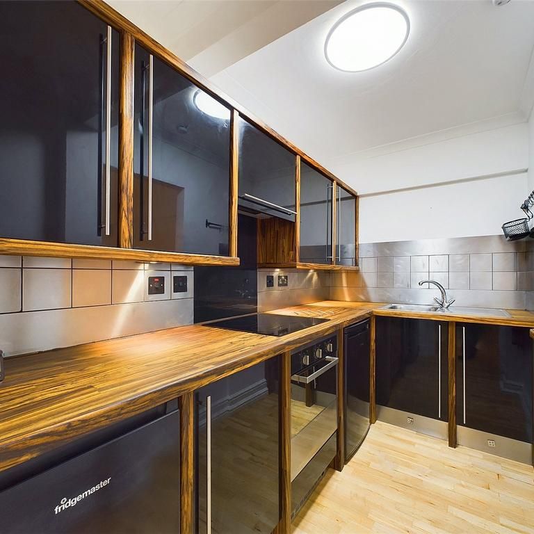 1 bedroom apartment to rent - Photo 1