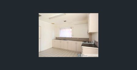 Central Location - Photo 4