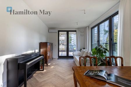 Trzypokojowe mieszkanie w nowoczesnym, prestiżowym budynku w sercu Warszawy - Photo 4