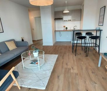 Location Appartement 3 pièces 59m² BRUGUIERES 31150 - Photo 2