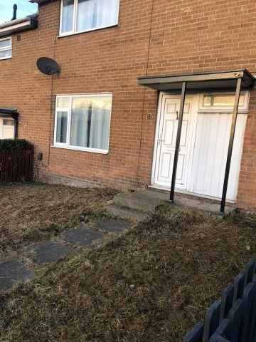 Room in a Shared House, Farrow Bank, LS12 - Photo 4