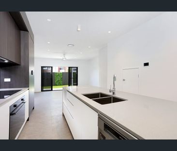 Brand New Luxury Living in Ormeau - Photo 6