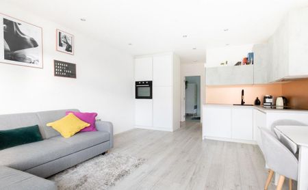 1 bedroom flat to rent - Photo 2