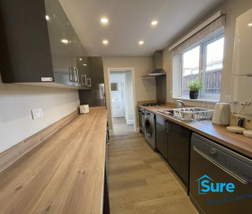 1 bedroom in a house share to rent - Photo 5