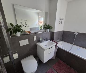 Moderne 2-Zimmer-Erdgeschosswohnung mit Garten in Ingolstadt-Süd! - Photo 6