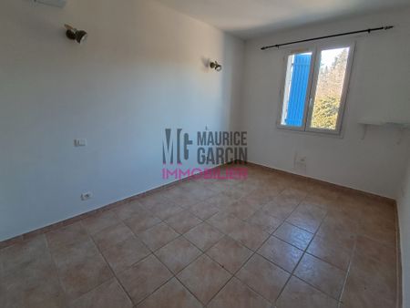 A LOUER - MAISON INDIVIDUELLE - 127m² - CARPENTRAS - Photo 4