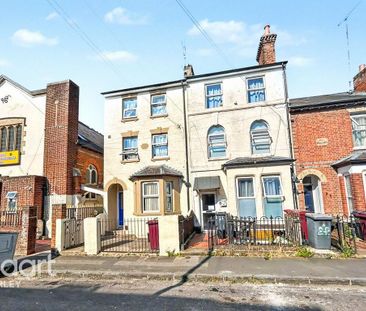 1 bedroom in a house share to rent - Photo 5