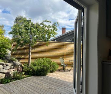 Charles väg, Hovås - Photo 2