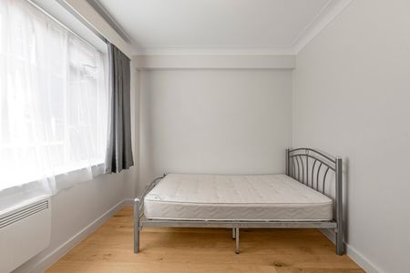 Buckingham Gate, London, SW1E 6PA - Photo 3
