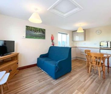 Shepherd's Rest, Ducklington Farm, Course Hill Lane, Ducklington, W... - Photo 2