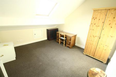 4 bedroom maisonette to rent - Photo 5