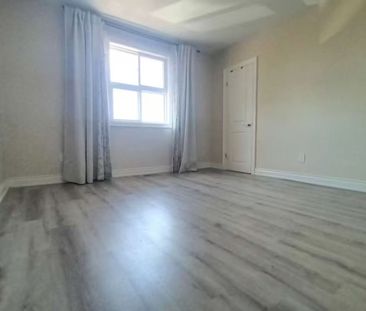 For Lease - 2304 Keele Street, Toronto, Ontario - Photo 5