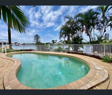 37/11-19 Taylor Street, Biggera Waters, Qld 4216 - Photo 1