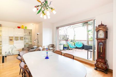 Carrer del Torrent de l'Olla, Barcelona, Catalonia 08012 - Foto 5