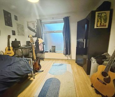 5 bedroom terraced house to rent - Photo 5