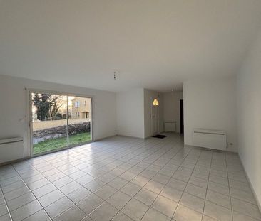 Location Maison 4 pièces 89m² L ISLE D ESPAGNAC 16340 - Photo 1