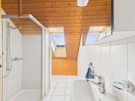 Grosszügige 3.5-Zimmer Wohnung mit Pool & Bergsicht Ihr neues Zuhause in Alterswil - Photo 4