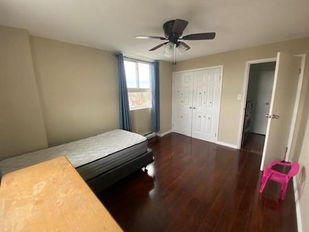 745 Davis Drive - Unit 612, 2 bed, 1 bath - Photo 4