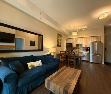 For Lease - 25 PEN LAKE POINT Road Unit# 110, Huntsville, Ontario - Photo 1