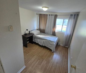 For Lease - 39 John Cabot Way, Toronto, Ontario - Photo 6