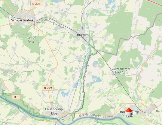 ++ Charmante Altbauwohnung mit 5 Zimmern, Balkon & viel Licht – Wohnen mit Charakter ++ - Photo 1