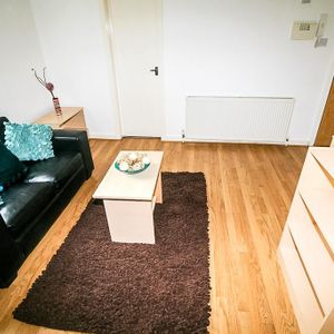 1 bedroom house to rent - Photo 2