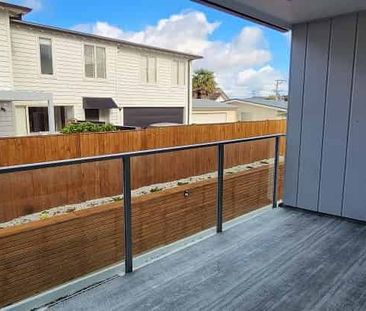 Lot E - Maintenance Free 3 Bedroom Home - Photo 1