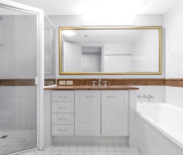 Quay West - Level 13 - Glorious Views Over Botanical Gardens - Photo 4