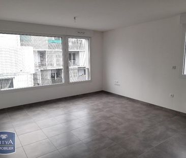 Location Appartement 3 pièces 61m² LILLE 59000 - Photo 1