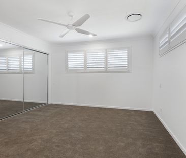 Brand New Townhouse close to Beach - Photo 3