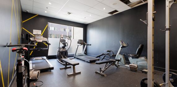 4 1/5 Ville-Marie Centre-Ville - Photo 2