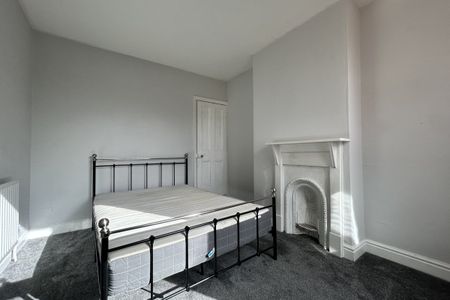 Bisley Street - Photo 5