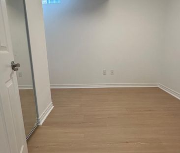 For Lease - 44 Palomino Drive, Richmond Hill, Ontario - Photo 6