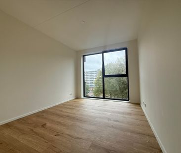 Te huur: Appartement Bijlmerplein 858 E 13 in Amsterdam - Photo 1