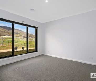 Near-New 3 Bedroom, 2 Bathroom Home in Peaceful Baranduda - Photo 2