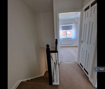 2 bedroom terraced house to rent - Photo 6