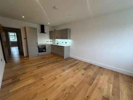 2 bedroom apartment to rent - Photo 3