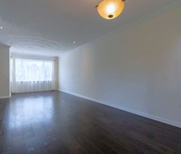 For Lease - 714 Dunlop Street Unit# (UPPER), Whitby, Ontario - Photo 2