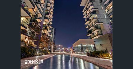 Level 7. MODERN ONE BEDROOM SUITE IN CENTRAL PARK - Photo 4