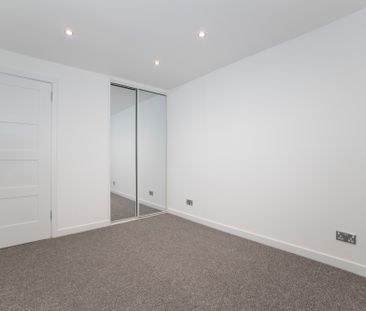 Corbie PLace, Glasgow, G62 7NB - Photo 1