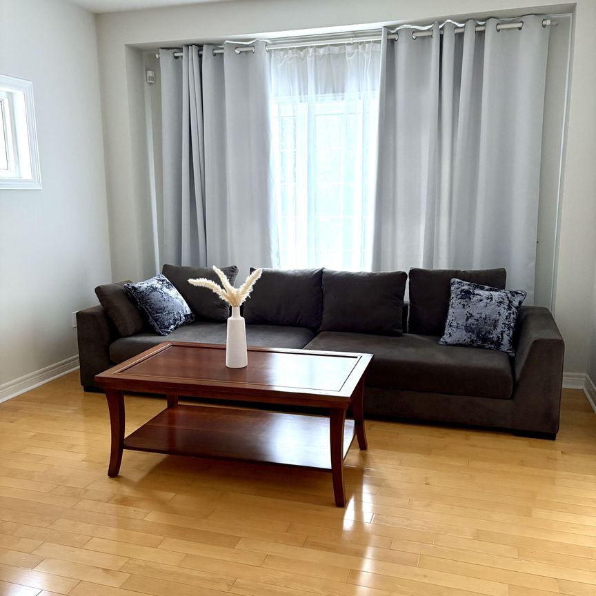 For Lease - 83 Chopin Boulevard, Vaughan, Ontario - Photo 1