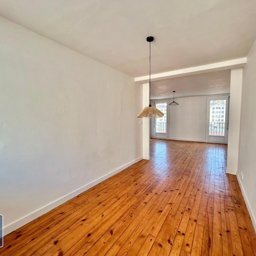 Location Appartement 2 pièces 53m² ST ETIENNE 42100 - Photo 1