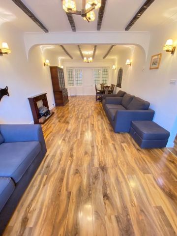 4 Bed Semi-Detached House, Neeld Crescent, HA9 - Photo 2