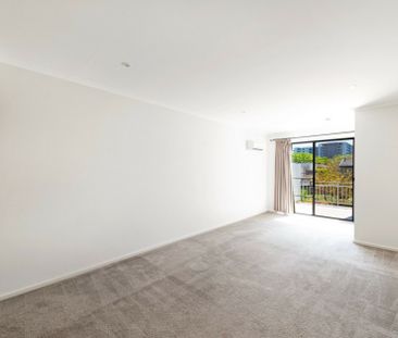 Leafy Living in Braddon - Photo 6