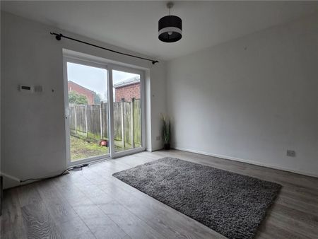 Downing Street, Nottingham, Nottinghamshire, NG6 - Photo 5