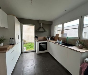 Maison 7 pièces – 160 m² environ à Le Rheu (ref : G76090) - Photo 2