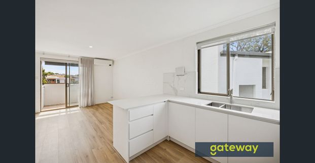 Embrace Stylish Modern Apartment Living in South Perth - Photo 1