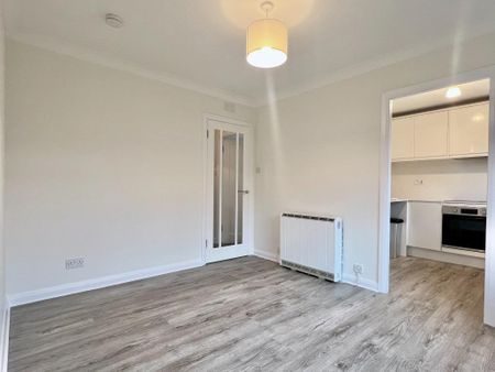 1 bedroom semi-detached house to rent - Photo 2