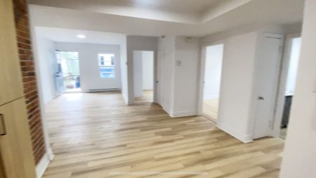 Condo moderne 5 ½ à Shawinigan | 2103 Champlain | Grand, rénové, lumineux! - Photo 5